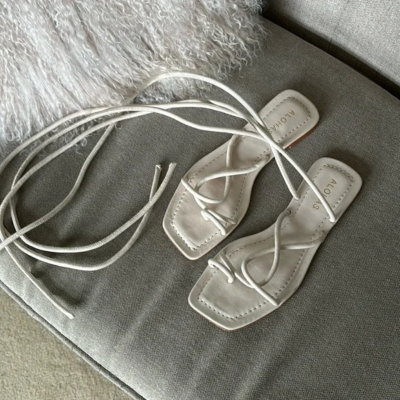 Aloha wrap around ankle sandals❤️ - Picture 1 of 6